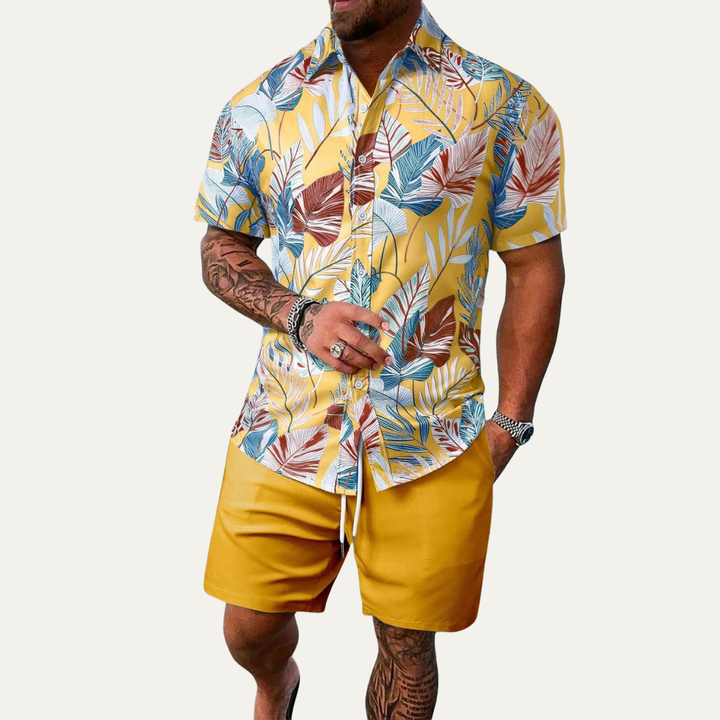 The Briarwood Men’s Tropical Casual Shirt &amp; Shorts Set