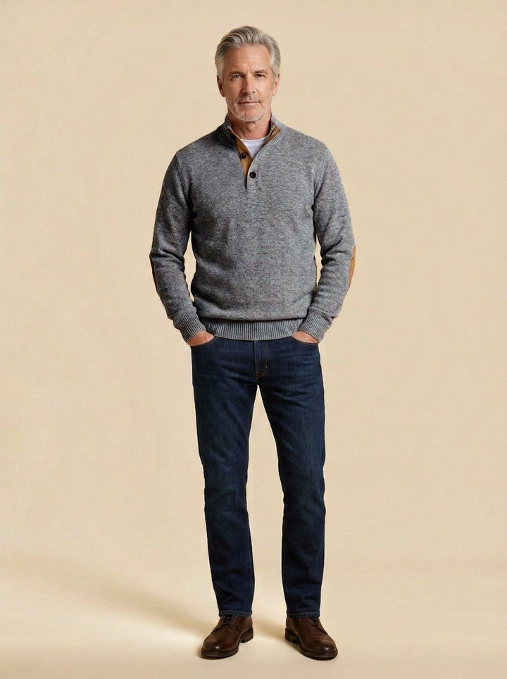 Bellamy sweater in Grey, studio, Gentlemens Manor