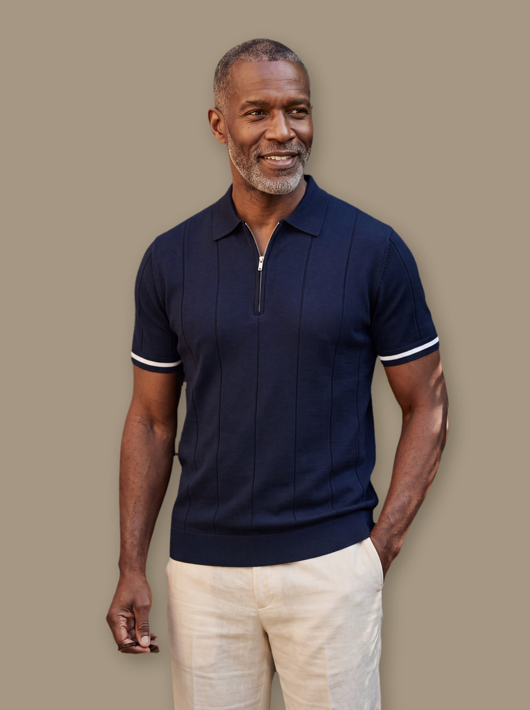 Benjamin polo shirt in Navy, studio - Gentlemens Manor