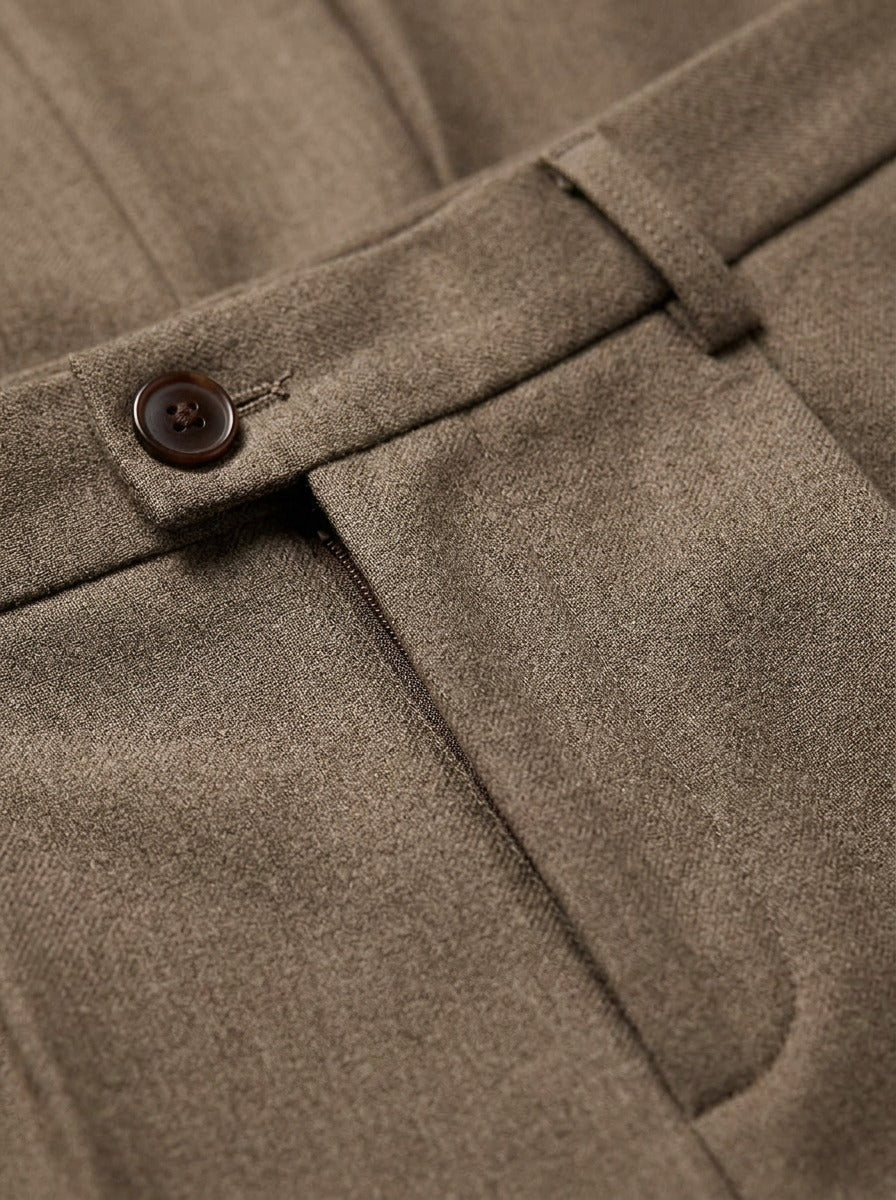 Benton slim tapered pleated trousers, fabric close up, Gentlemens Manor