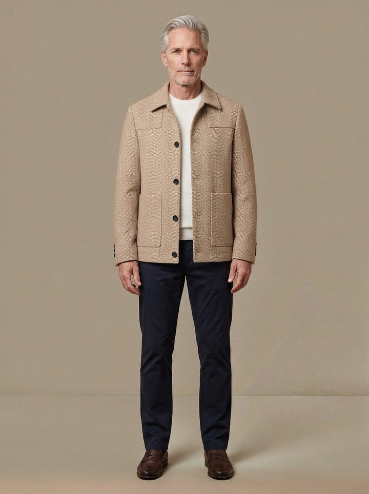 Berkeley herringbone shirt jacket in Beige, studio, Gentlemens Manor