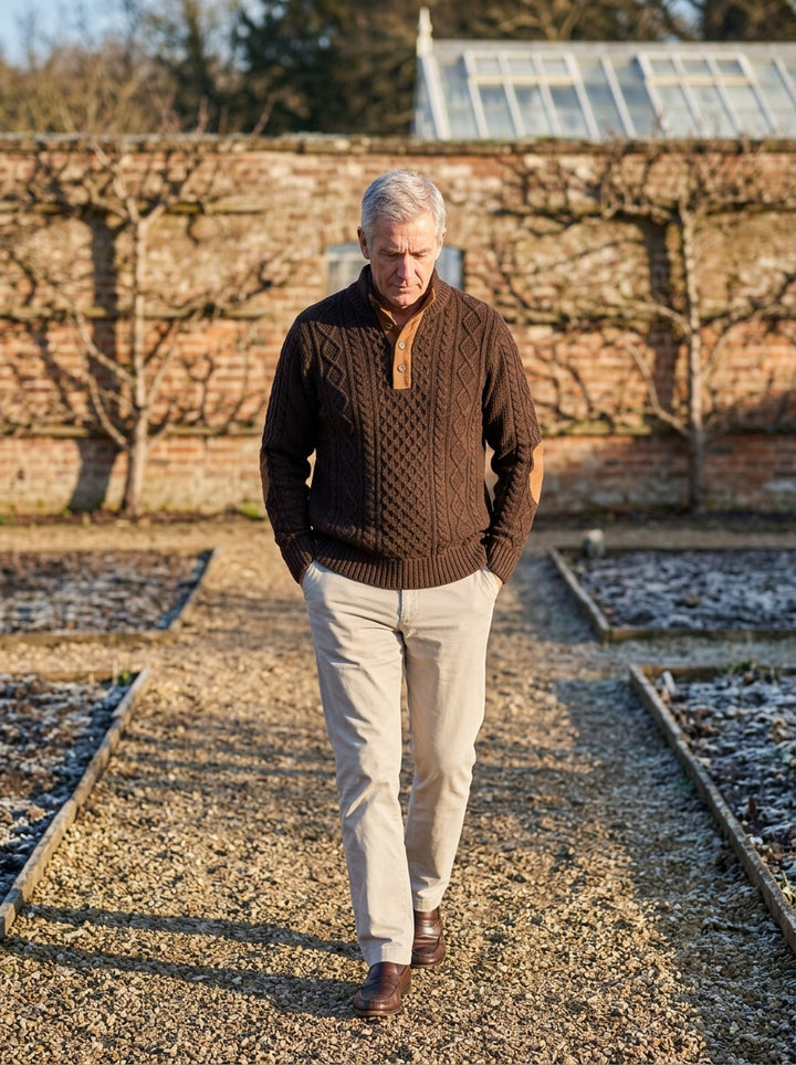Blakely cable knit sweater in Brown, lifestyle, Gentlemens Manor