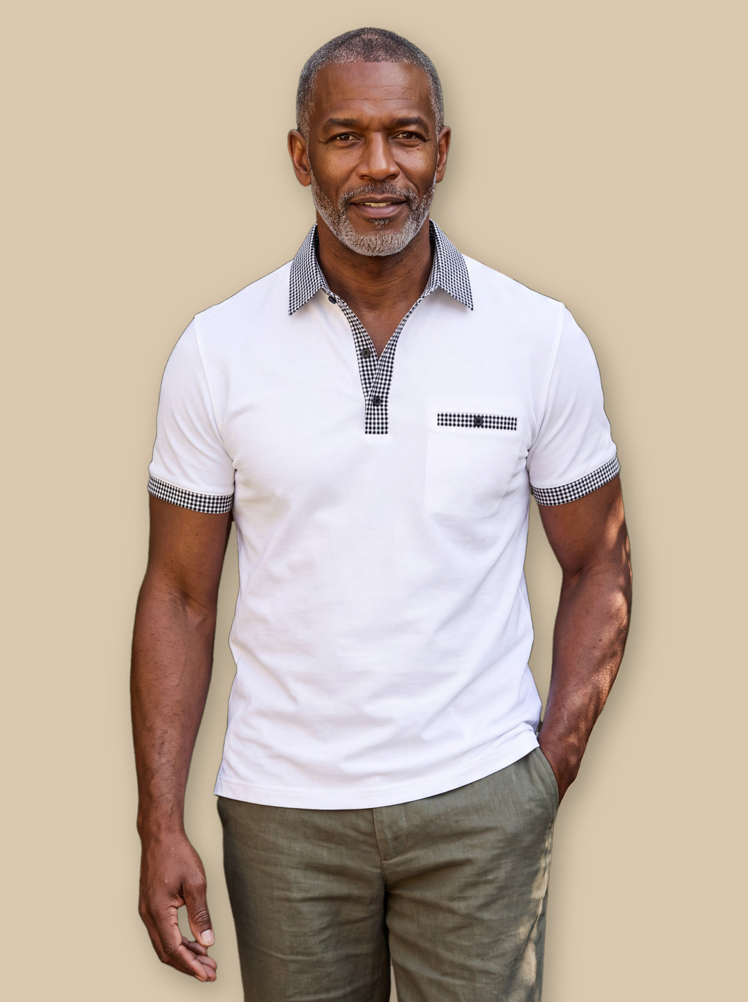 Boone polo shirt in White, studio - Gentlemens Manor