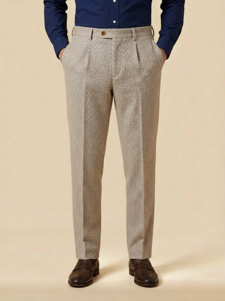 Bowman herringbone single pleat trousers in Sand, studio, Gentlemens Manor