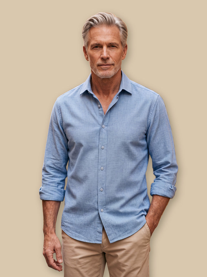 Bradley casual shirt in Light Blue, studio - Gentlemens Manor