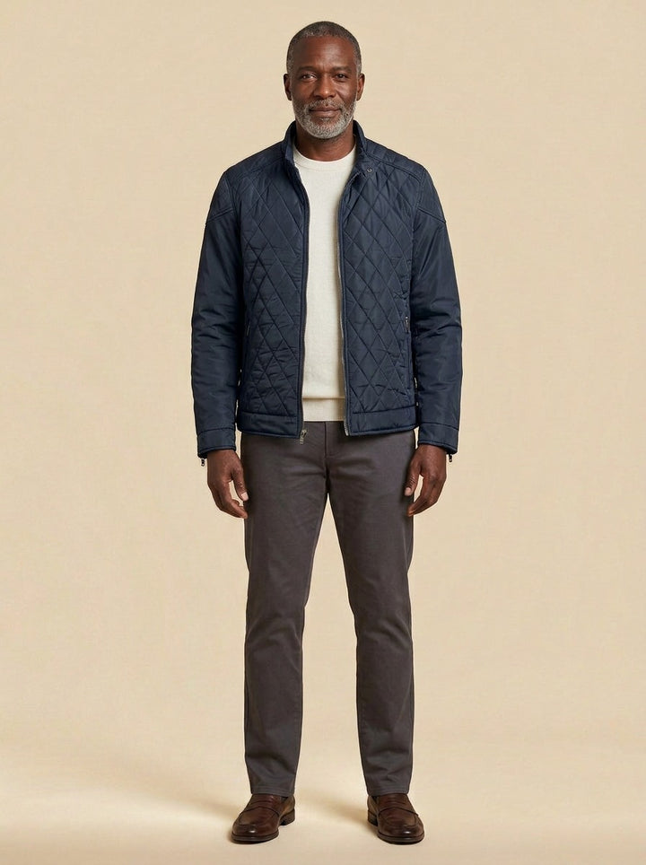 Brantley quilted jacket in Navy, studio, Gentlemens Manor