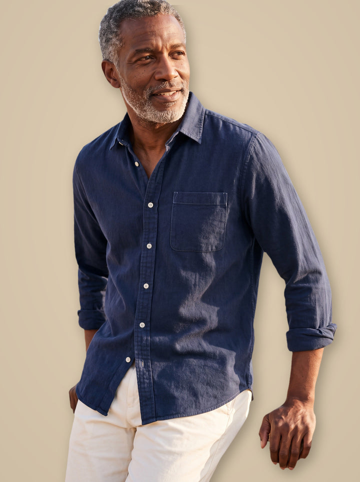 Byron casual shirt in Navy, studio - Gentlemens Manor