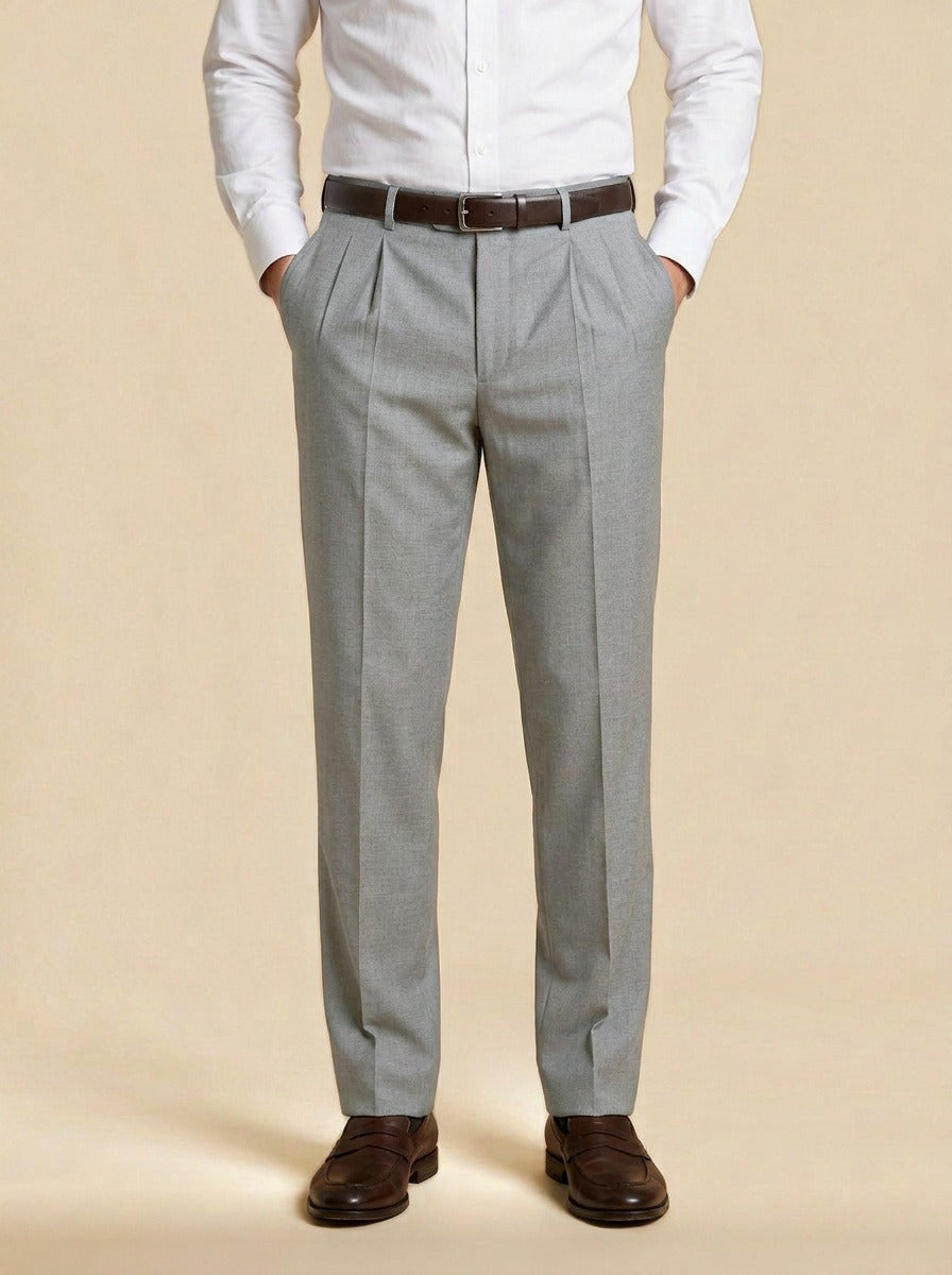 Calder pleated dress pants in Grey, studio, Gentlemens Manor