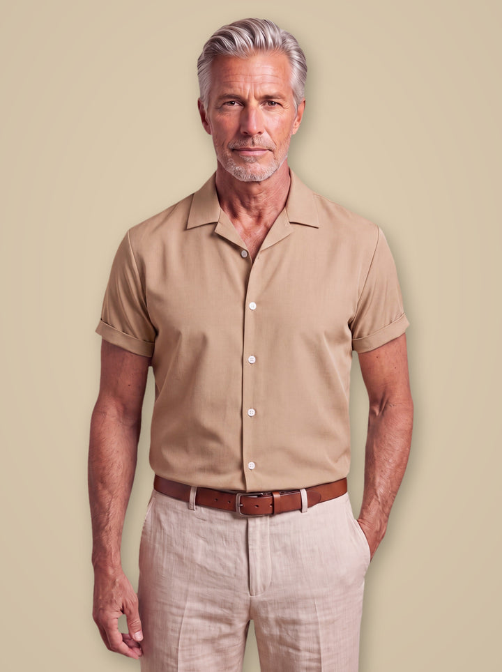 Carlton casual shirt in Sand, studio - Gentlemens Manor