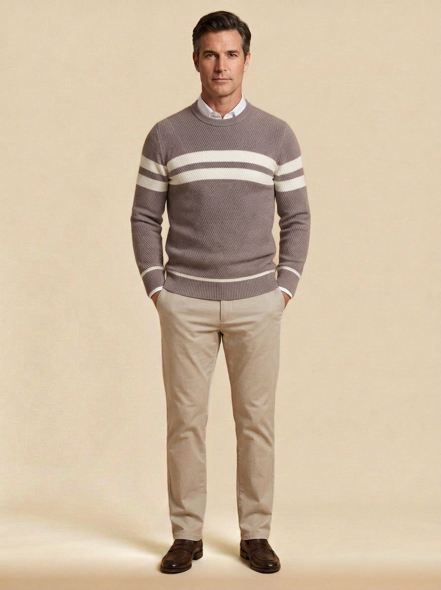 Carrington sweater in Beige, studio, Gentlemens Manor