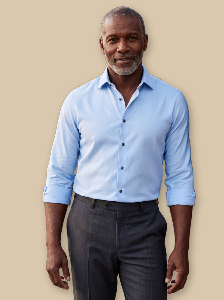 Carter casual shirt in Light Blue, studio - Gentlemens Manor