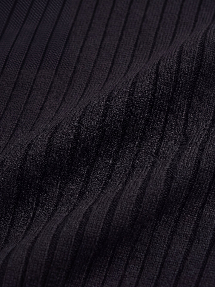 Clarence shirt fabric detail close-up - Gentlemens Manor