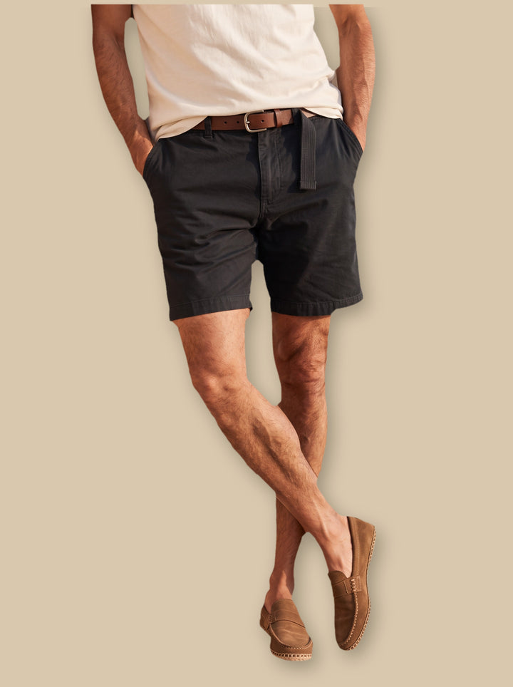 Conrad summer shorts in Black, studio - Gentlemens Manor