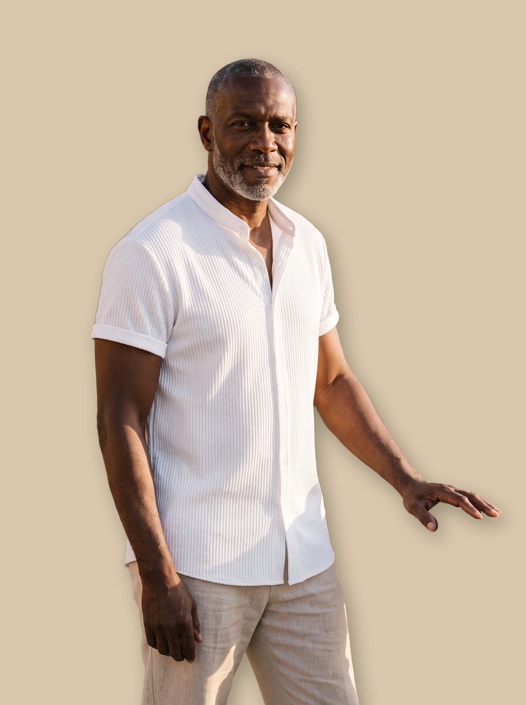 Corbin casual shirt in White, studio - Gentlemens Manor