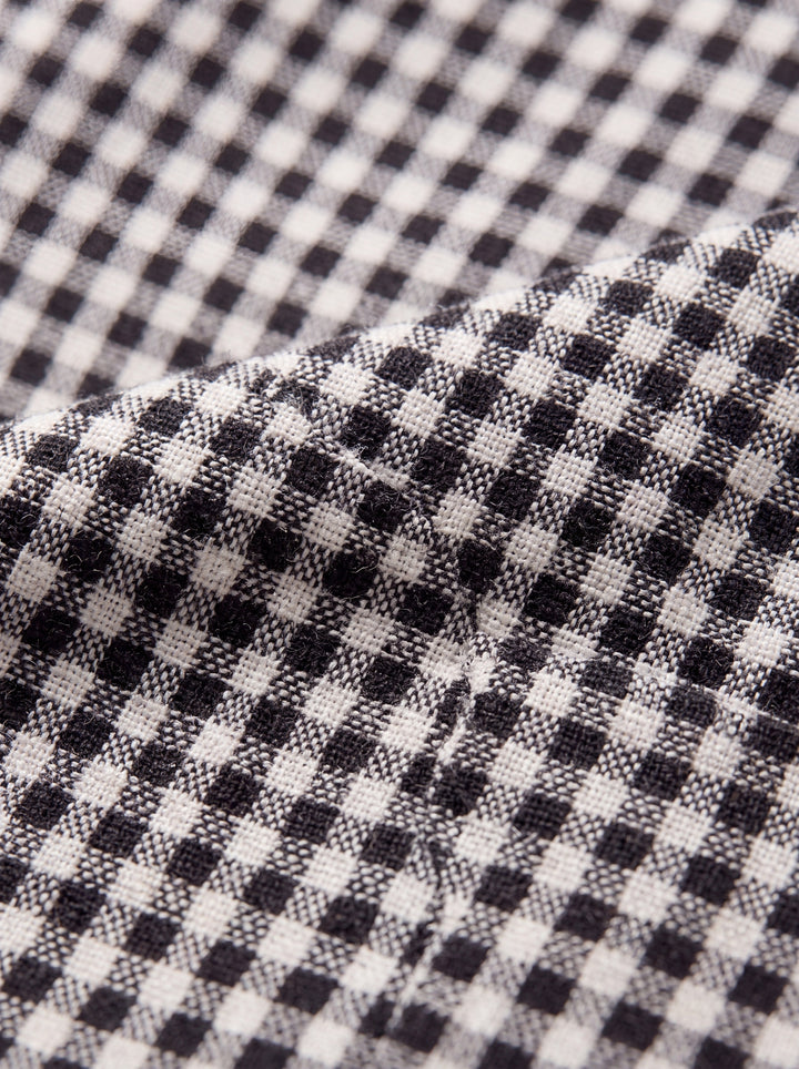 Cornelius shirt fabric detail close-up - Gentlemens Manor