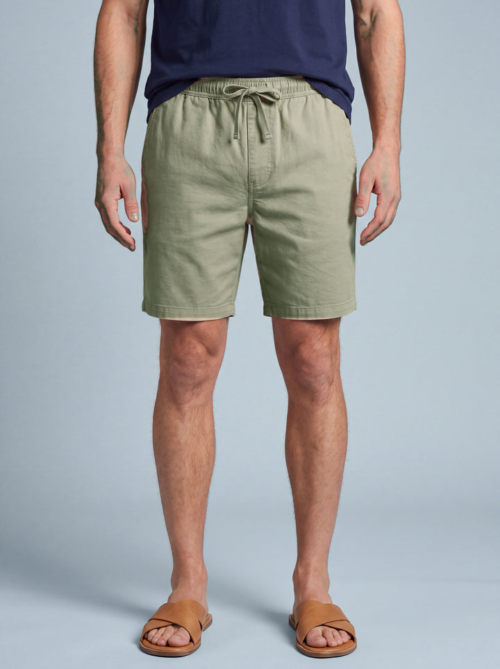 Crawford summer shorts in Green, studio, Gentlemens Manor