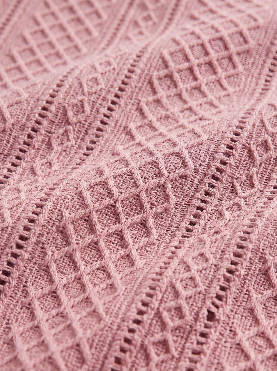 Darrell shirt fabric detail close-up - Gentlemens Manor