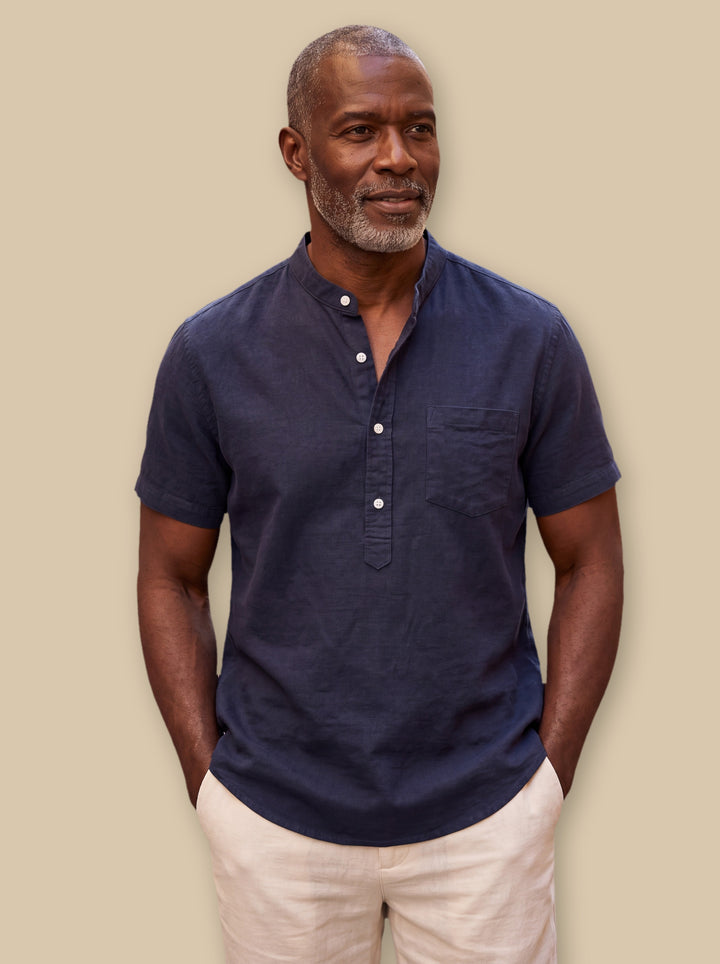 Denver casual shirt in Navy, studio - Gentlemens Manor