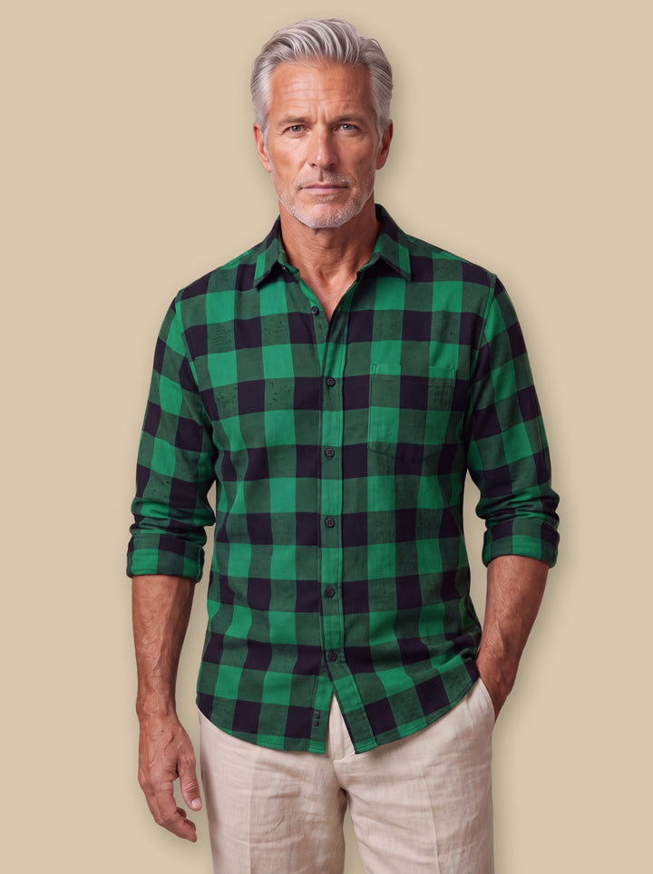 Dominic casual shirt in Green, studio - Gentlemens Manor