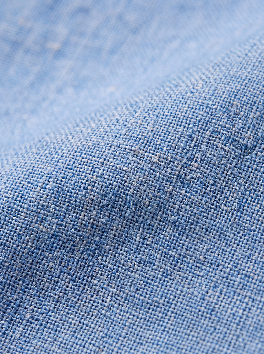 Douglas suit fabric detail close-up - Gentlemens Manor