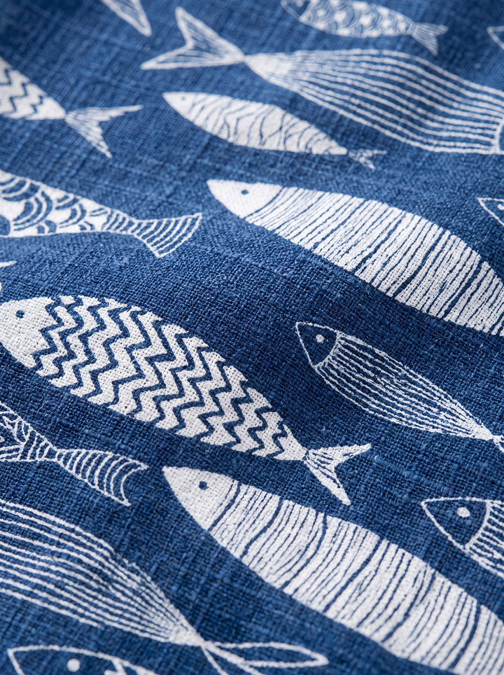 Dwight shirt fabric detail close-up - Gentlemens Manor