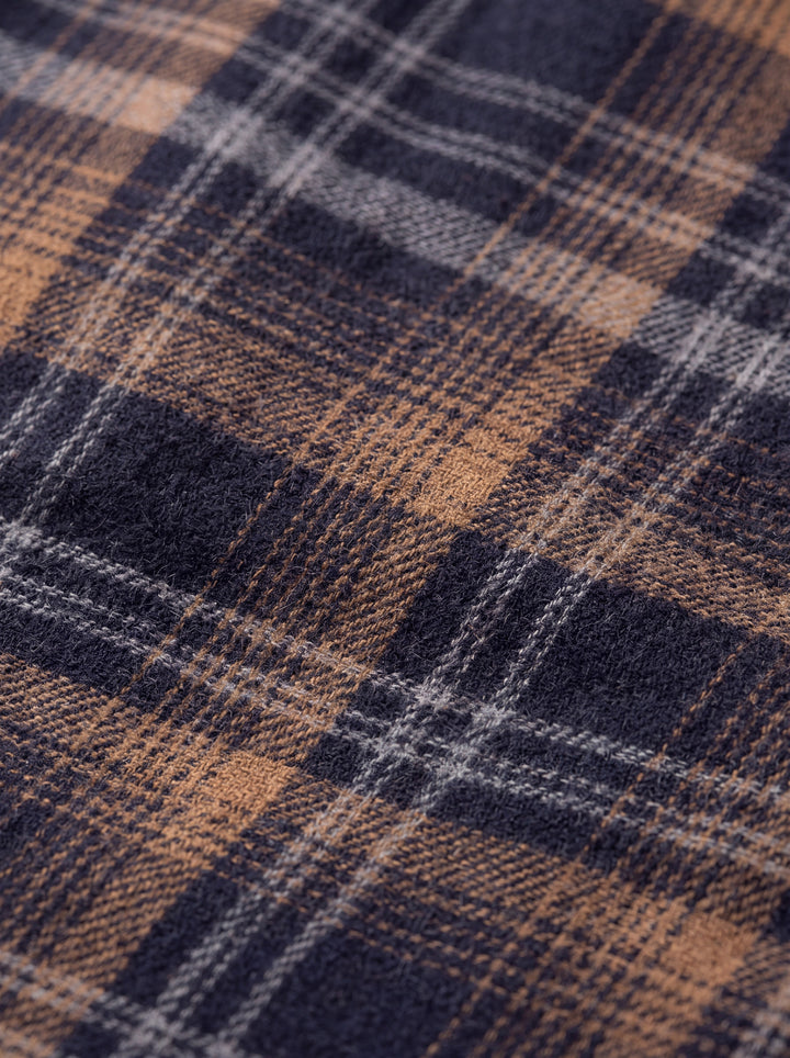 Edmund shirt fabric detail close-up - Gentlemens Manor