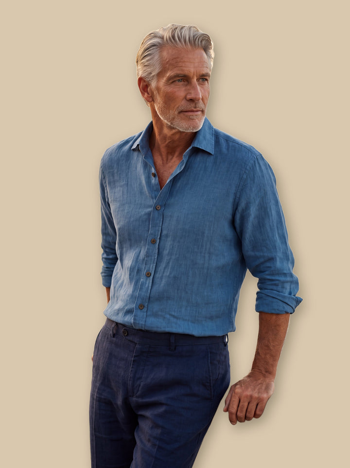 Forsyth linen shirt in Blue, studio - Gentlemens Manor