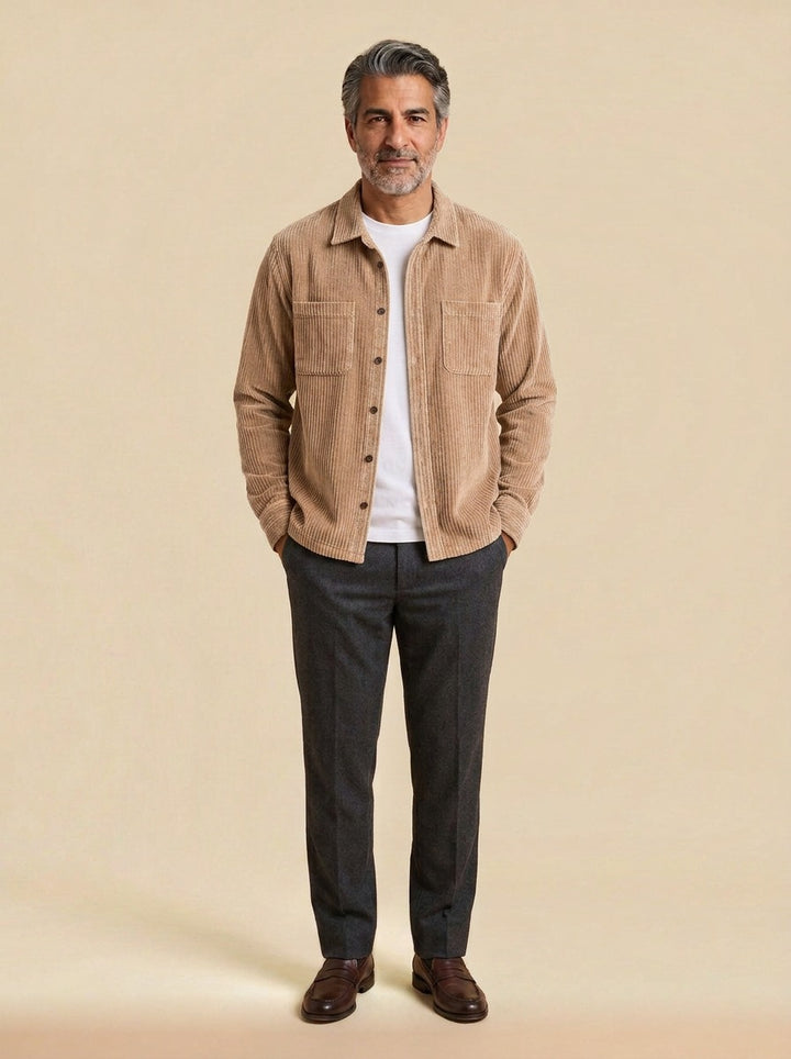 Garnett wide wale corduroy overshirt in Beige, studio, Gentlemens Manor