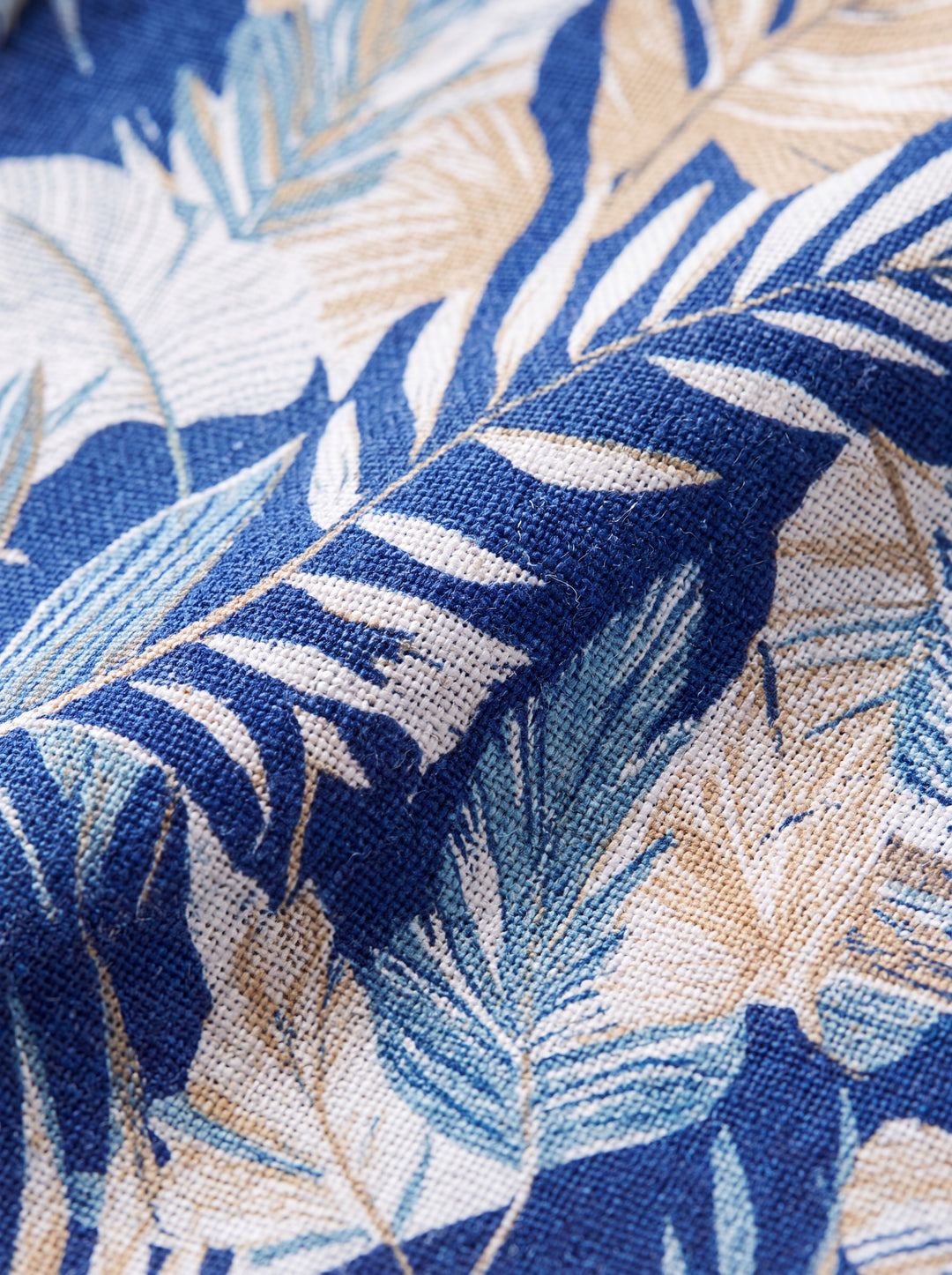 Griffin two-piece set fabric detail close-up - Gentlemens Manor