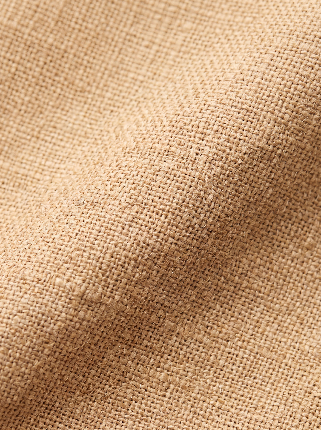 Guy suit fabric detail close-up - Gentlemens Manor