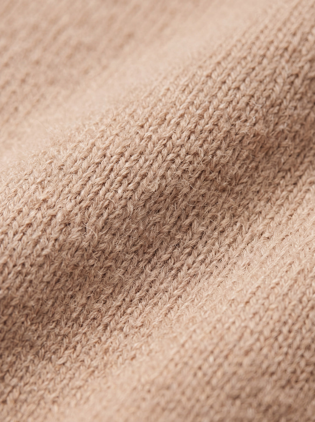 Hamilton knitwear fabric detail close-up - Gentlemens Manor