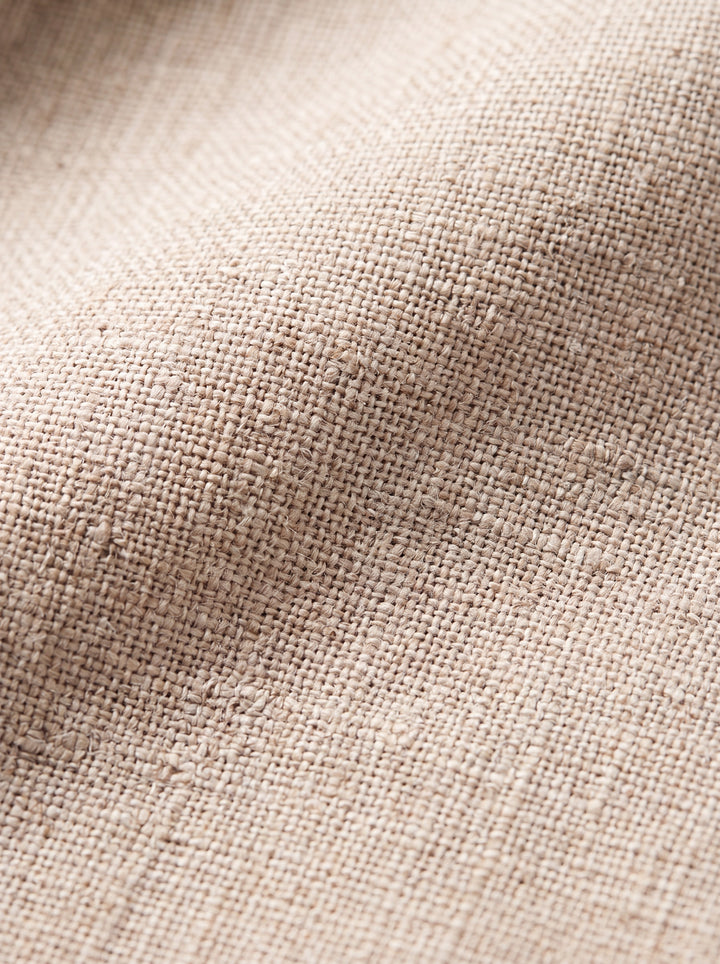 Hank suit fabric detail close-up - Gentlemens Manor