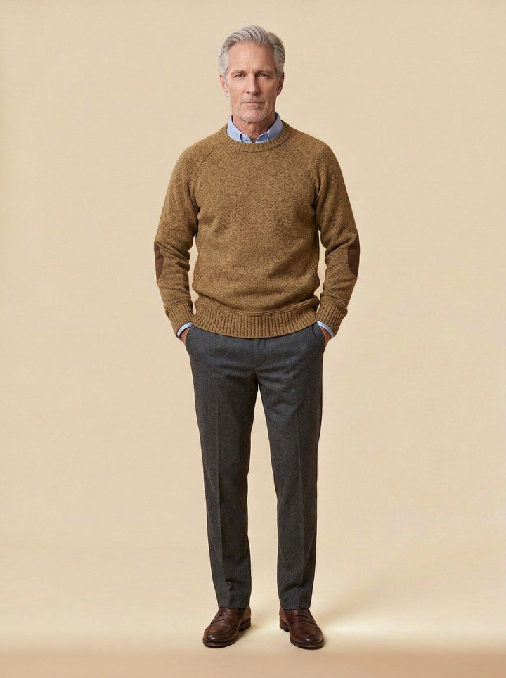 Hastings crew neck sweater in Camel, studio, Gentlemens Manor