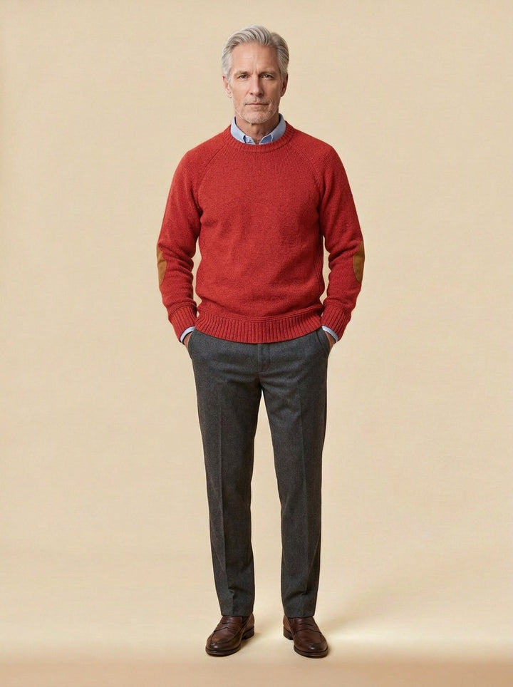 Hastings crew neck sweater in Red, studio, Gentlemens Manor