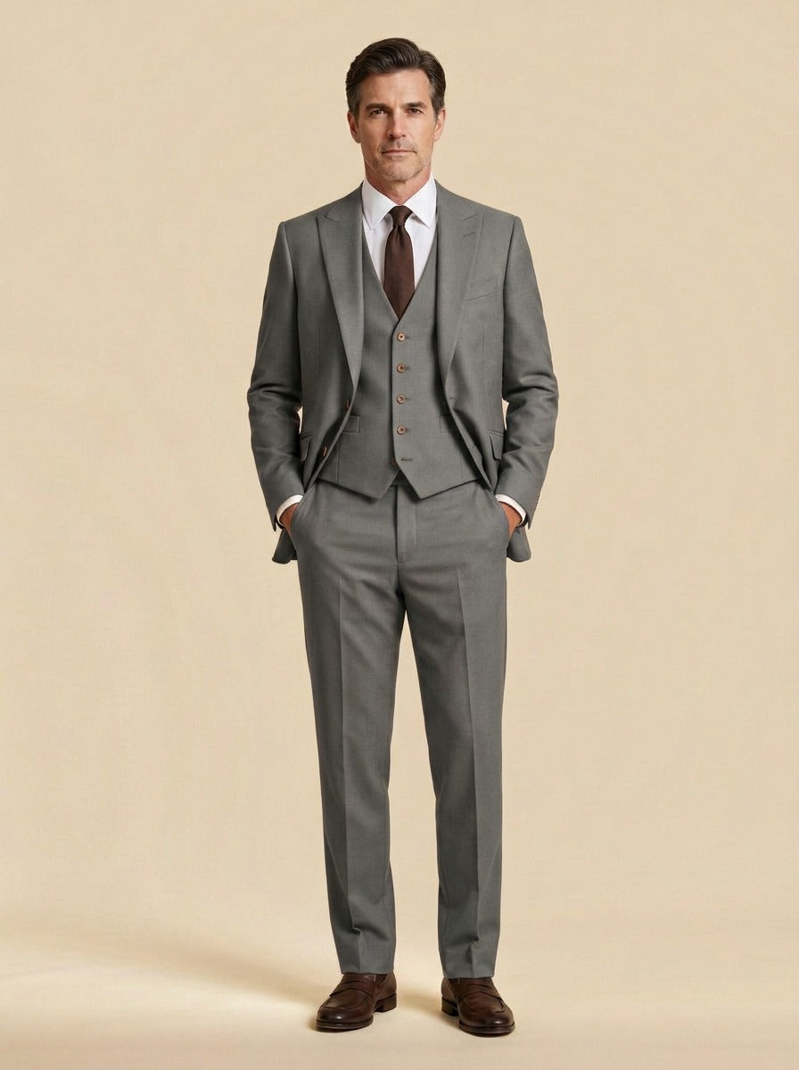 Hawthorne three piece suit in Grey, studio, Gentlemens Manor