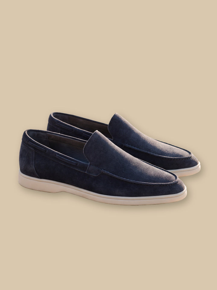 Heath loafers in Navy, studio - Gentlemens Manor