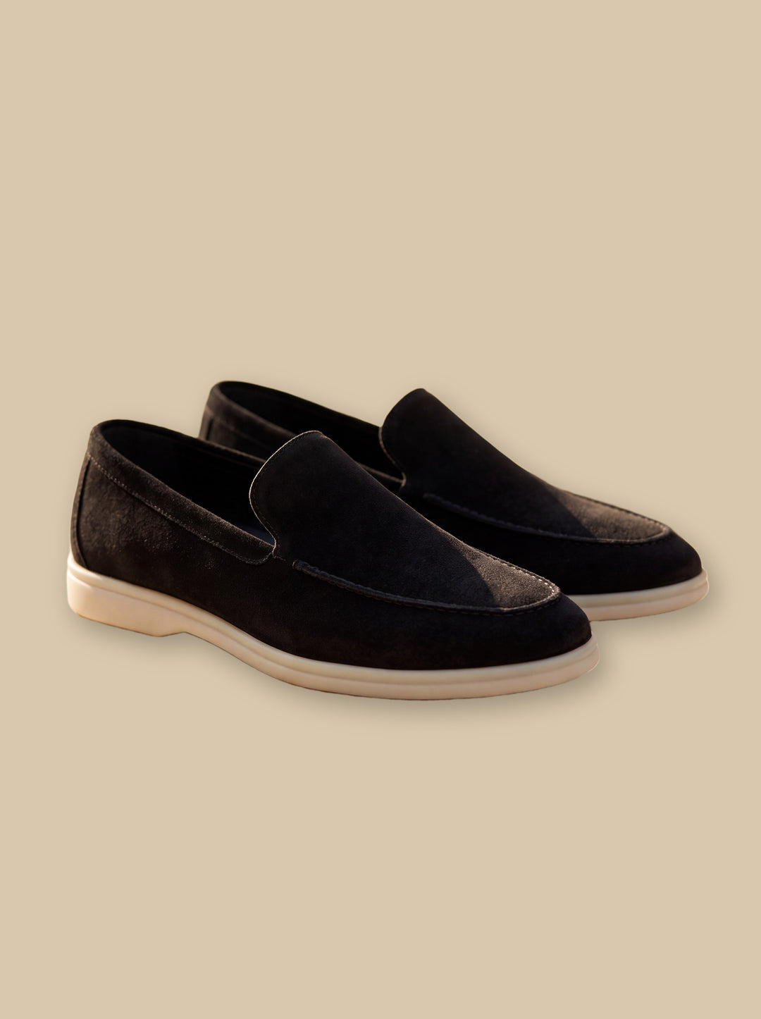 Howard shoes in Black, studio - Gentlemens Manor