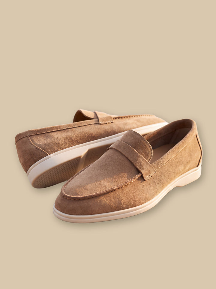 Hugh loafers in Brown, studio - Gentlemens Manor