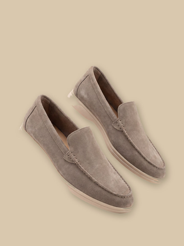 Hugh loafers in Sand, on a warm sand studio background - Gentlemens Manor