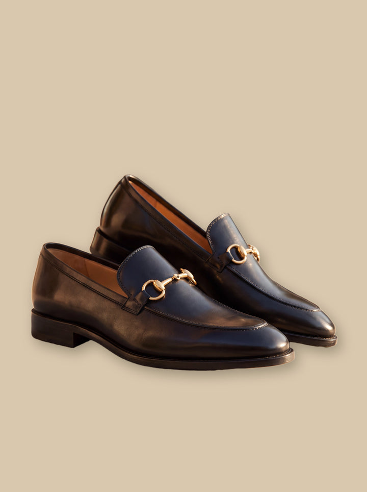 Ira loafers in Black, studio - Gentlemens Manor