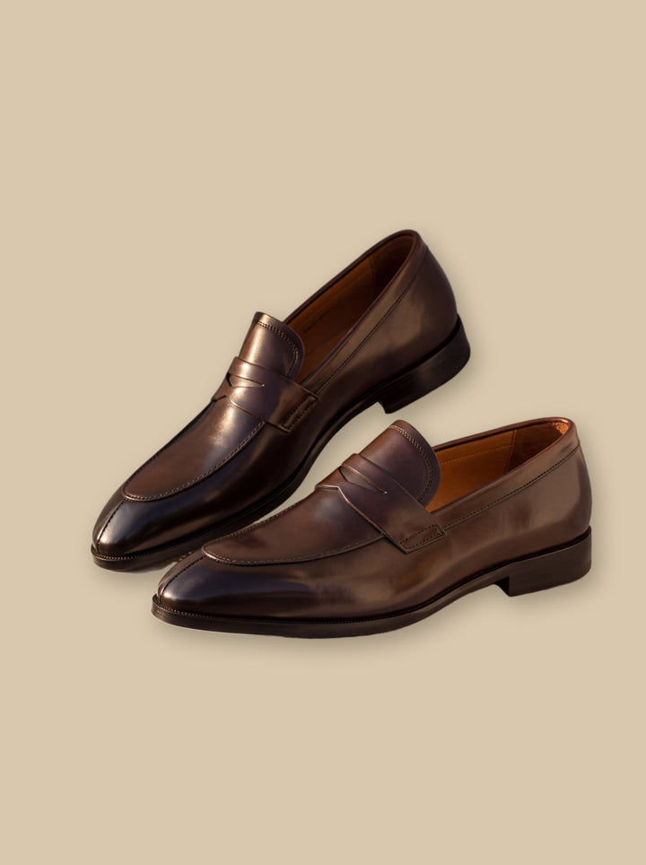 Irving loafers in Brown, studio - Gentlemens Manor