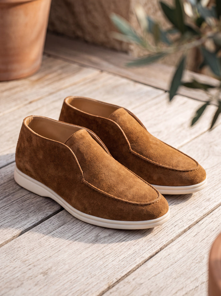 Joel loafers in Brown, Mediterranean setting - Gentlemens Manor lifestyle