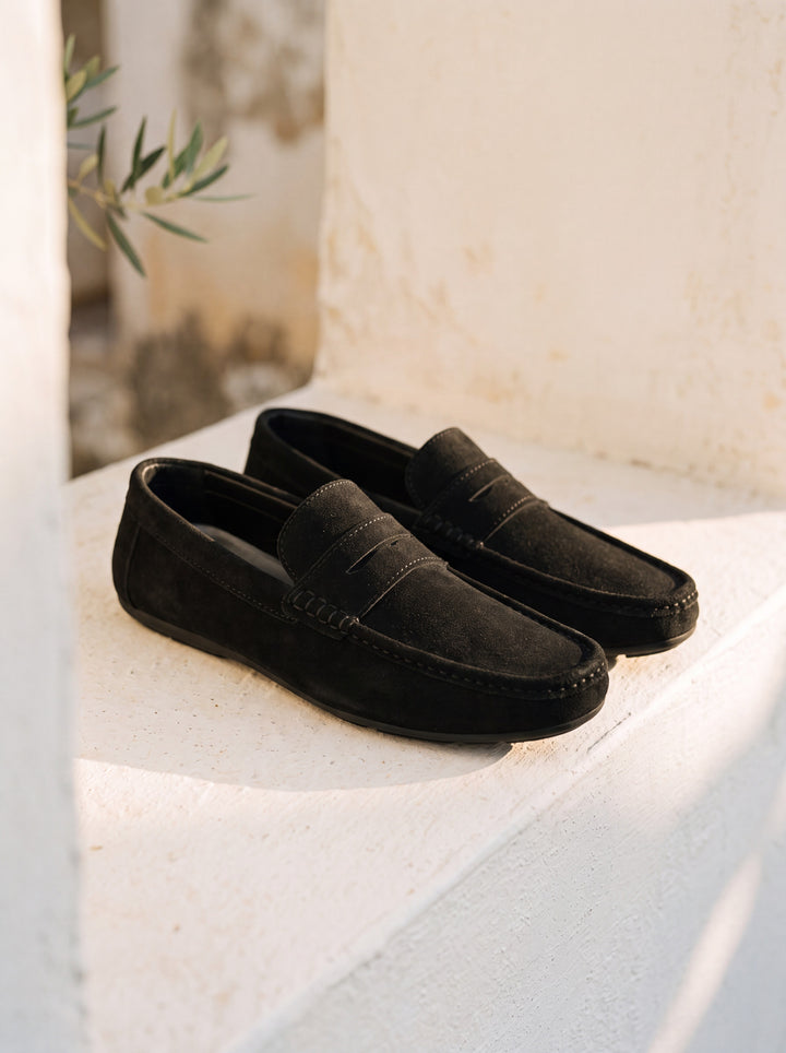 Jonah loafers in Black, Mediterranean setting - Gentlemens Manor lifestyle