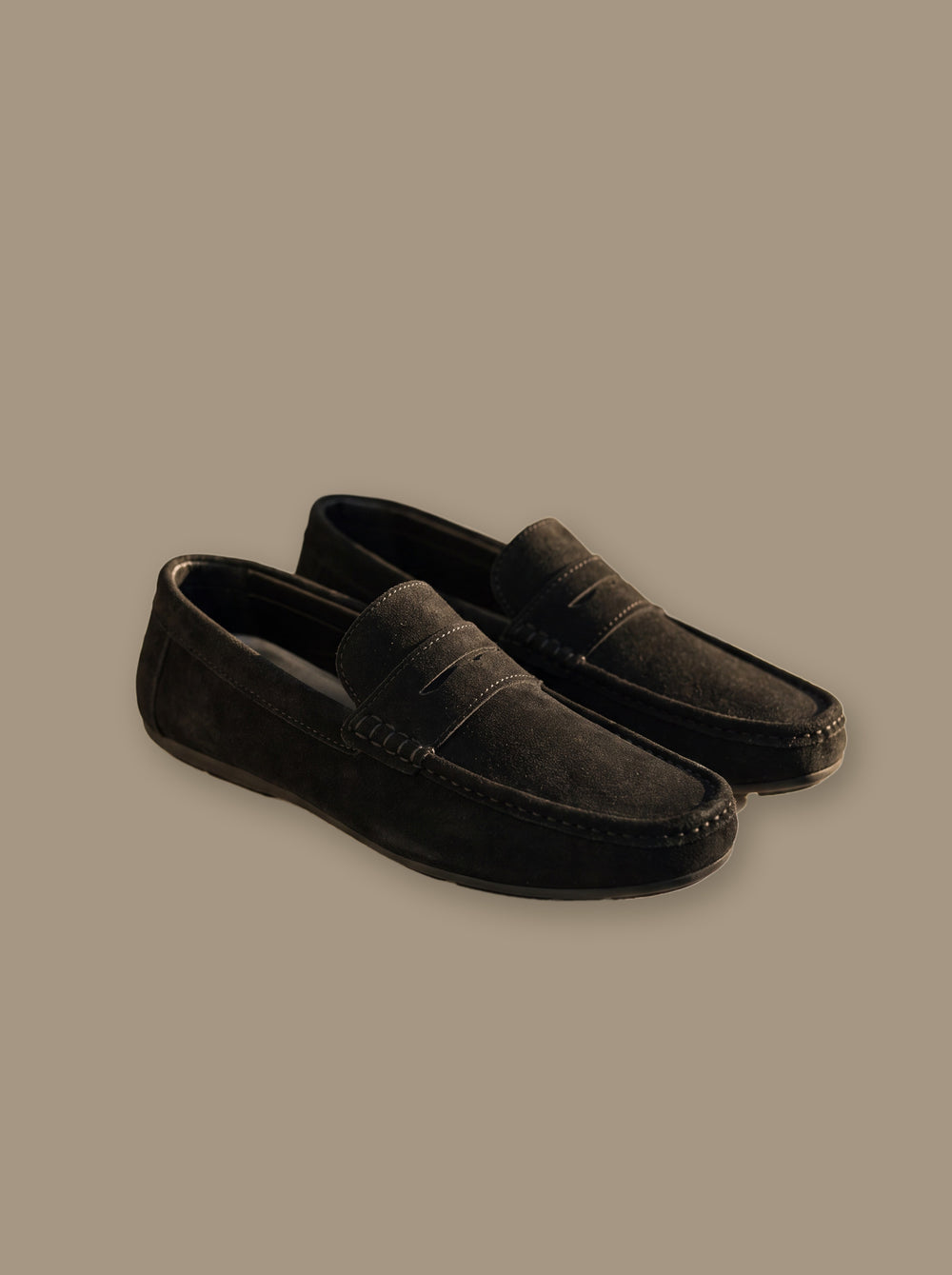 Jonah loafers in Black, studio - Gentlemens Manor