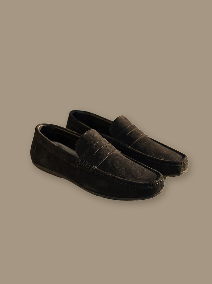 Jonah loafers in Black, studio - Gentlemens Manor