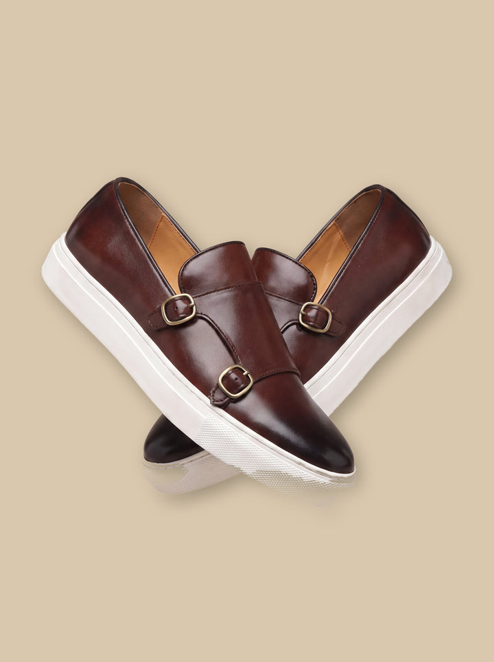 Julian loafers in Brown, on a warm sand studio background - Gentlemens Manor