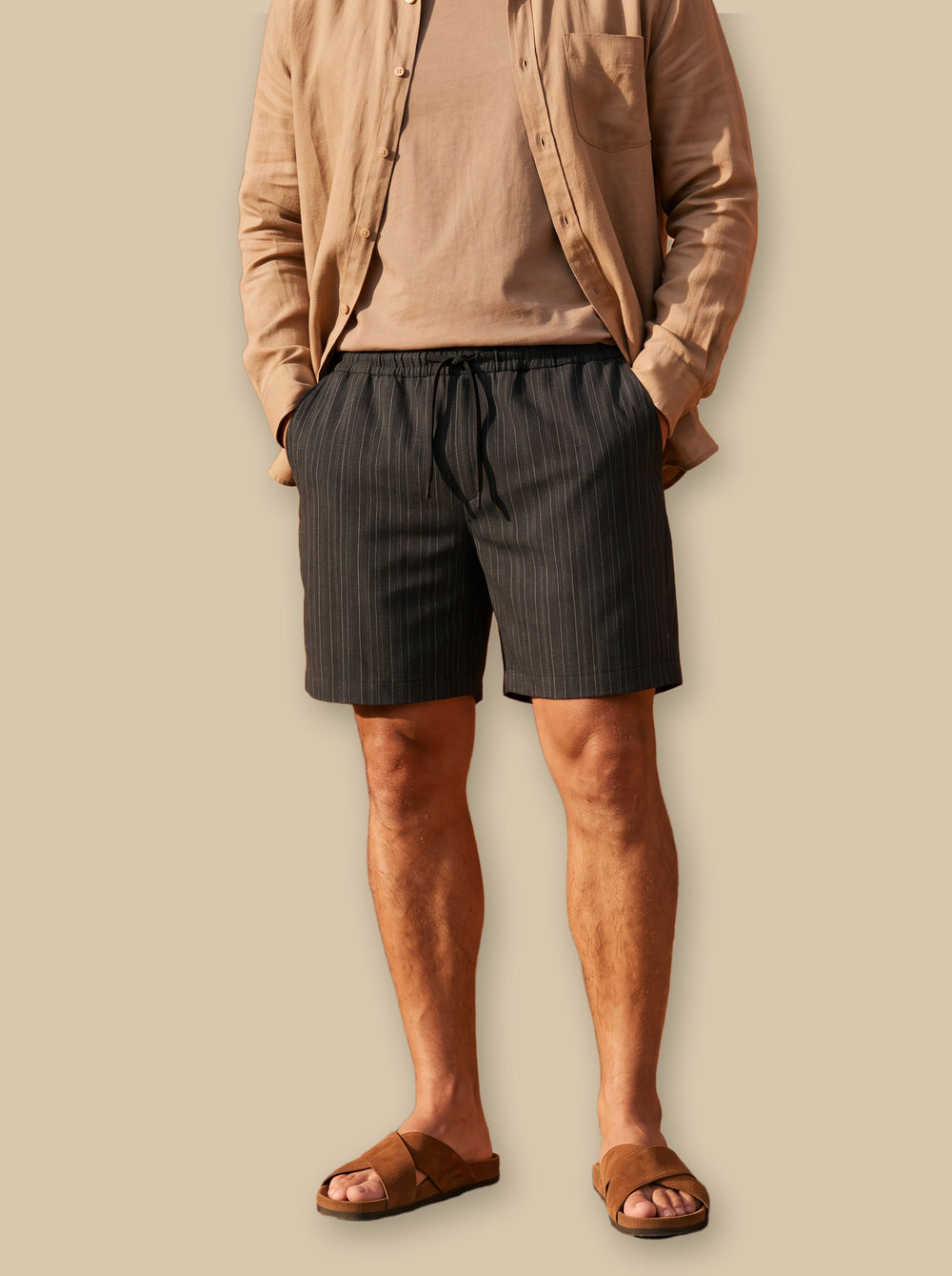 Kendrick summer shorts in Black, studio - Gentlemens Manor