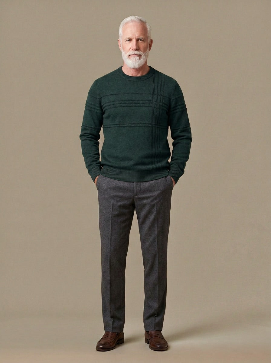 Kenyon crew neck sweater in Green, studio, Gentlemens Manor