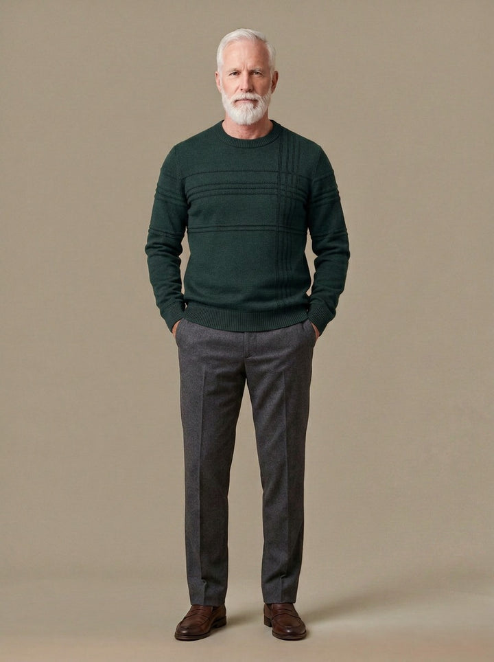 Kenyon crew neck sweater in Green, studio, Gentlemens Manor