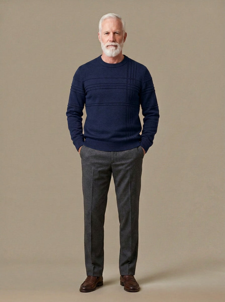 Kenyon crew neck sweater in Navy, studio, Gentlemens Manor